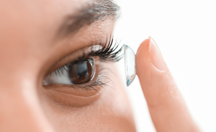 Rodzaje soczewek kontaktowych po laserowej korekcji wzroku