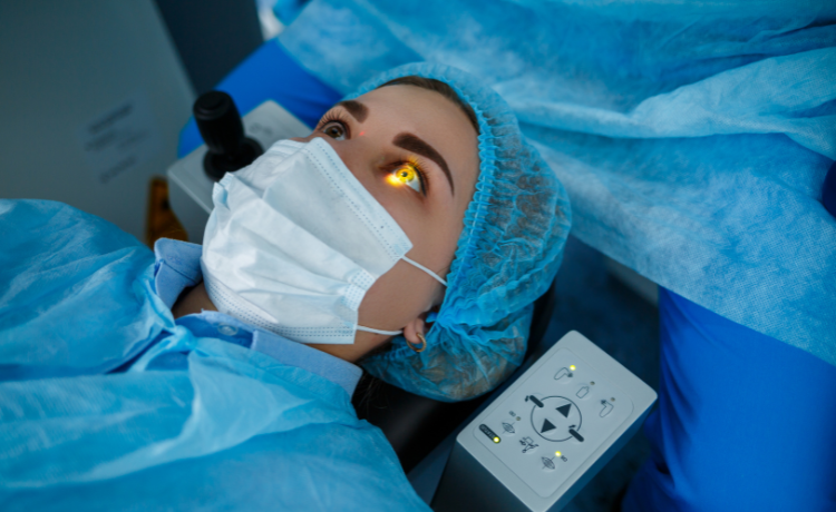Laserowa korekcja wzroku a soczewki